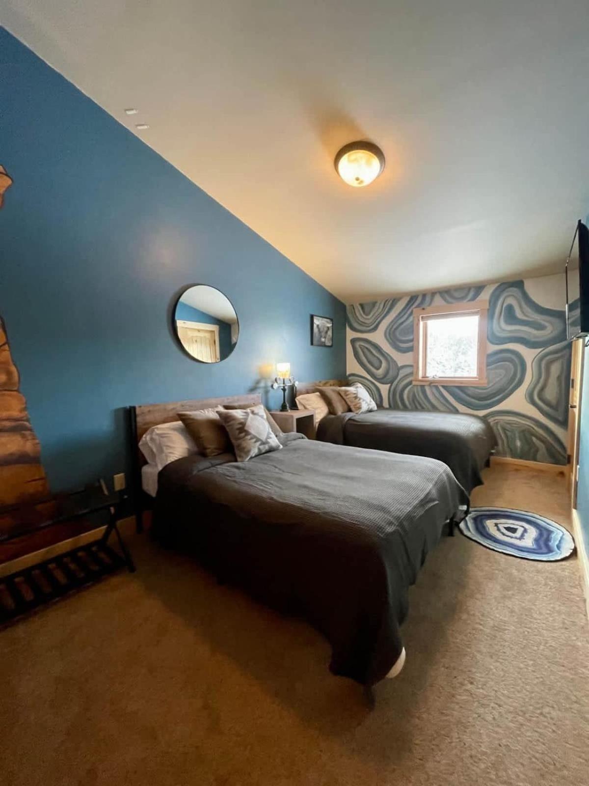 Stunning Log Cabin Getaway At The Hannu Haus آيرونوود المظهر الخارجي الصورة